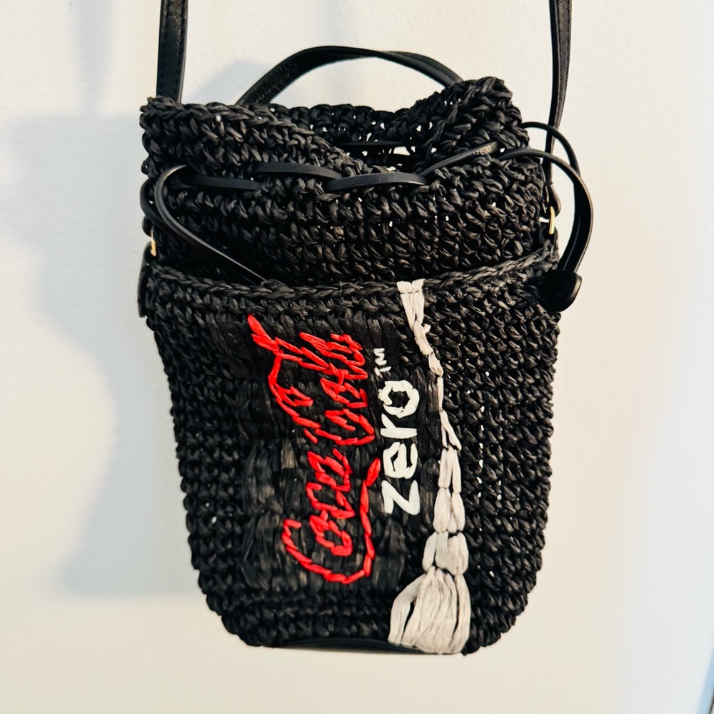 ANYA HINDMARCH COKE ZERO BLACK CROSSBODY NWOT RARE - Picture 4 of 12